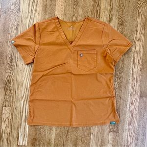 Mediclo Sal Scrub Top in Sunflower